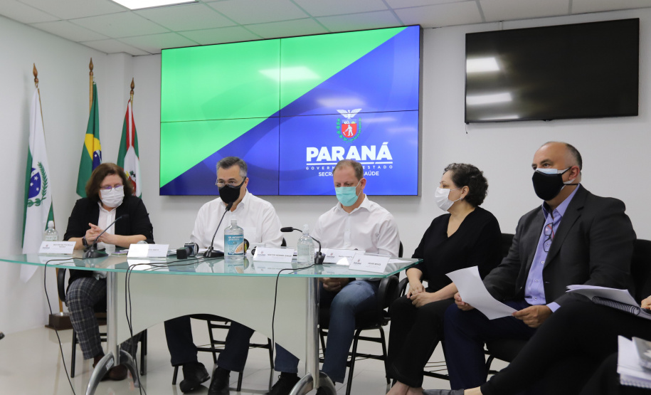Coletiva com o Secretario de Estado da Saude, Beto Preto