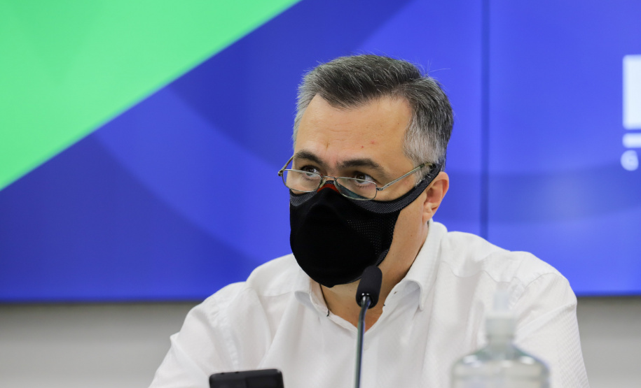 Coletiva com o Secretario de Estado da Saude, Beto Preto