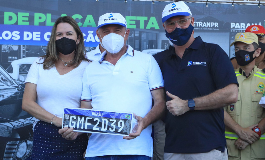 O Departamento de Trânsito do Paraná (Detran-PR), junto com a Federação Brasileira de Veículos Antigos (FBVA), realiza o evento de lançamento do novo modelo de placa preta para veículos de coleção - Curitiba, 22/01/2022
