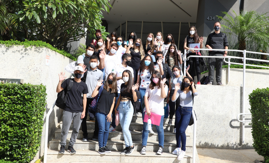 Programa Ganhando o Mundo