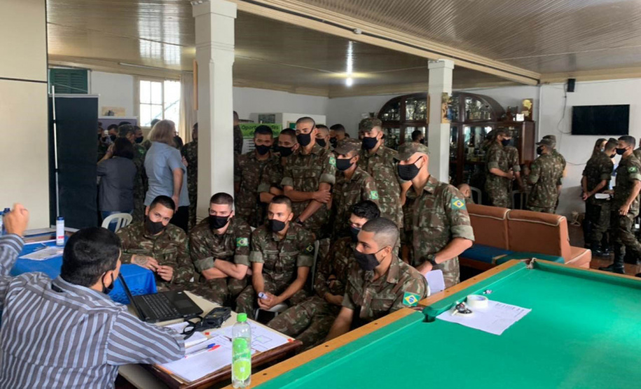 Agência do Trabalhador vai ofertar 400 vagas para jovens que estão deixando serviço militar