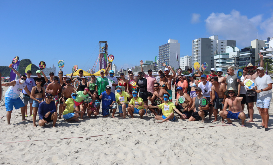 Em 20 dias, Verão Paraná Viva a Vida realiza mais de 500 mil atendimentos no litoral e noroeste do estado