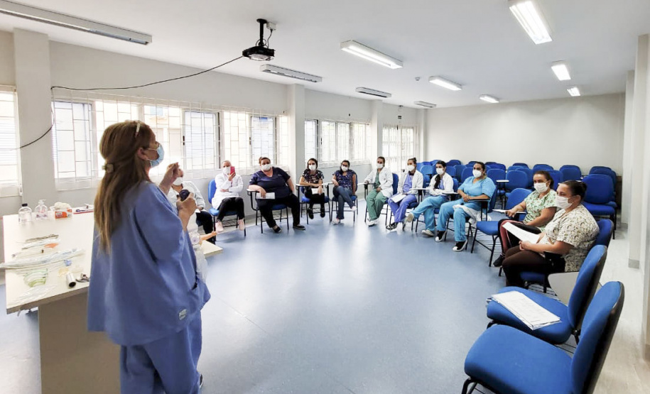 Equipe de pediatria do Humai recebe capacitação para atendimentos neonatais e pediátricos