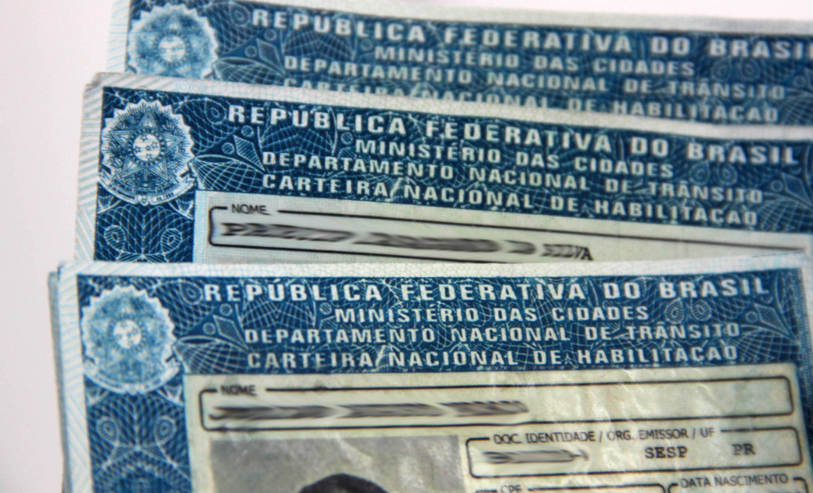 Apenas 5% das Carteiras Nacionais de Habilitação devolvidas são retiradas nas Ciretrans