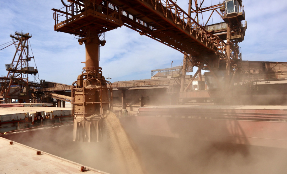 Corredor Leste de Exportação do Porto de Paranaguá registra alta de 56% na produtividade