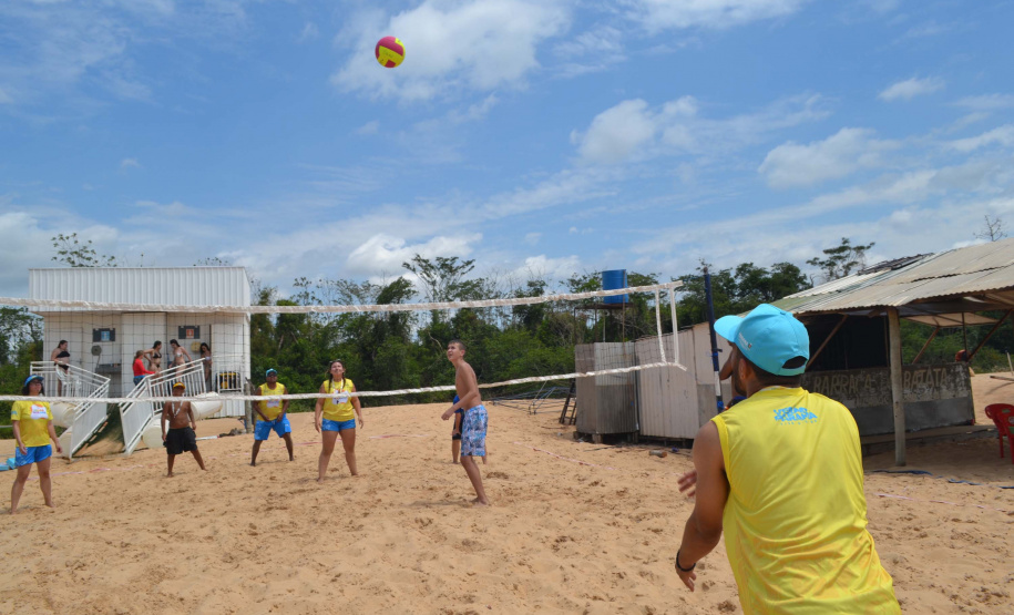 Esporte e Paraná Turismo atuam integrados no Verão Paraná da costa noroeste