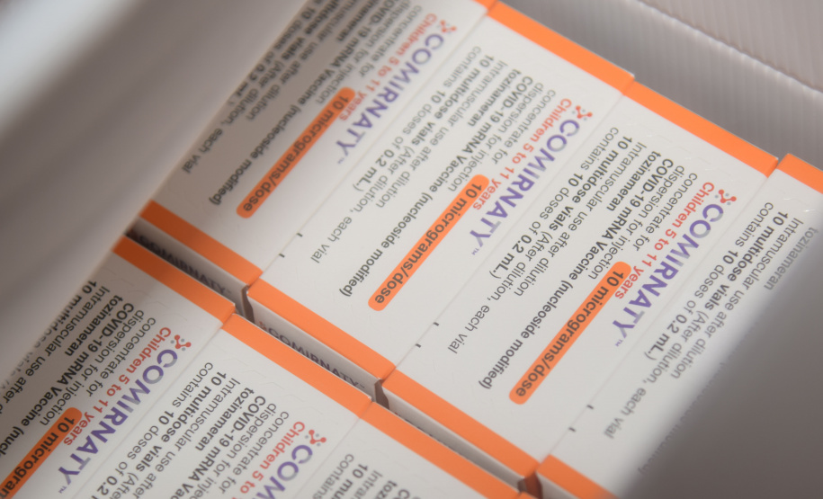 Nova remessa com 65,5 mil vacinas para crianças chega ao Estado