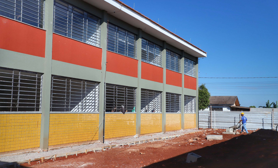 ESCOLA