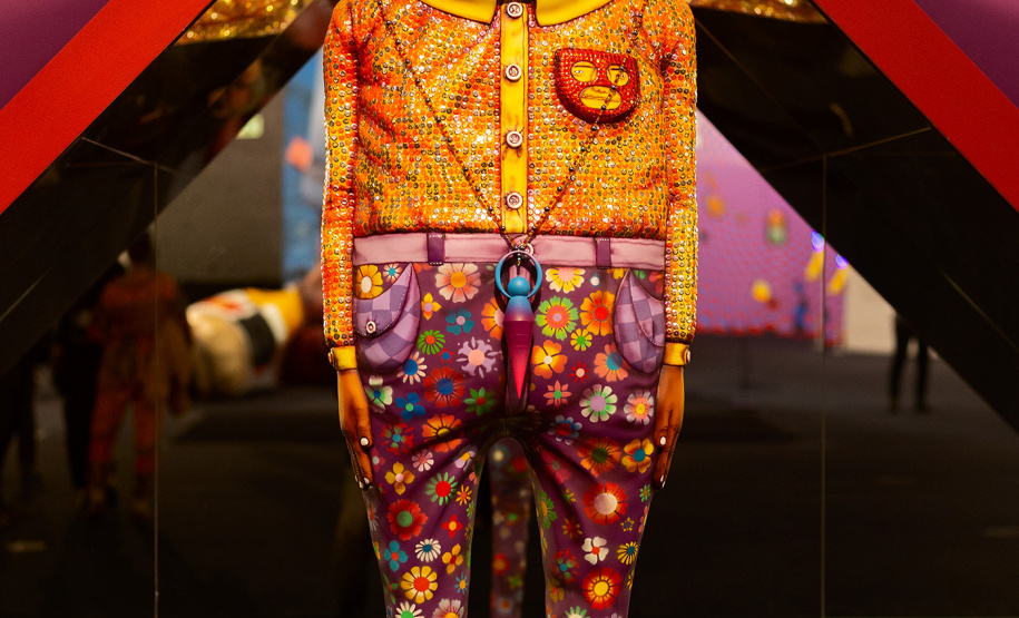 A exposição “OSGEMEOS: Segredos”, realizada pelo MON, alcança 100 mil visitantes - Curitiba, 05/01/2022