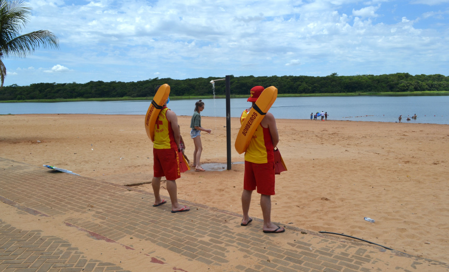 Corpo de Bombeiros alerta para risco de ataques de piranhas nas praias de águas doces do Oeste