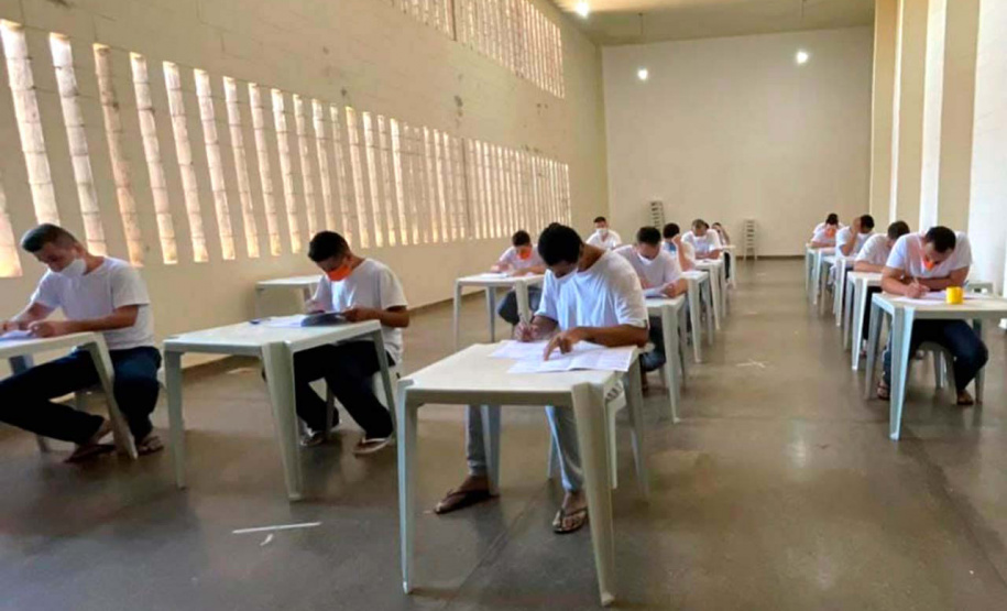 Adesão dos presos no Enem-PPL 2021 cresce em 15% no Paraná