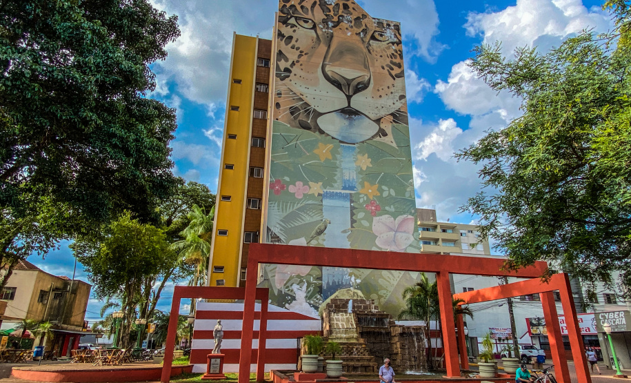Governador Carlos Massa entrega 63 veículos para a 16ª Regional de Saúde utilizar na Estratégia Saúde da Família. - Apucaraná, 27/01/2022