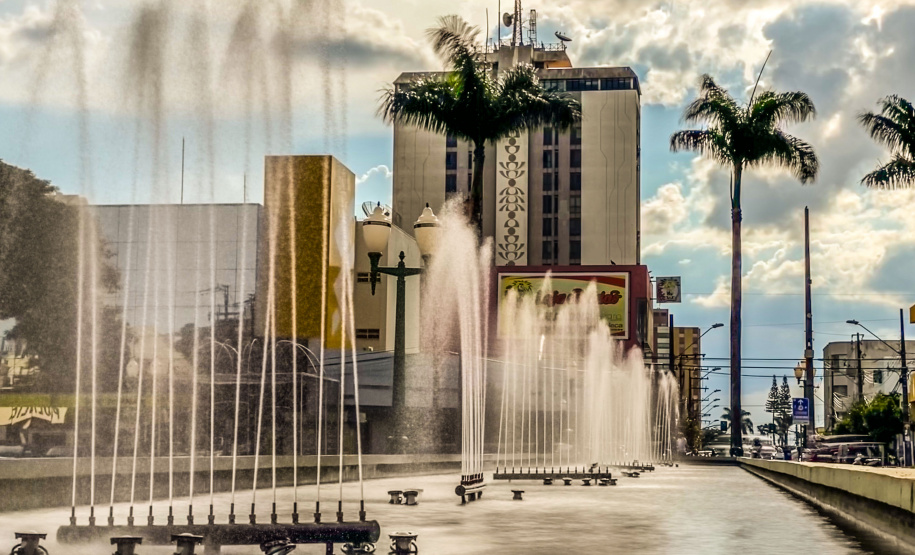 Governador Carlos Massa entrega 63 veículos para a 16ª Regional de Saúde utilizar na Estratégia Saúde da Família. - Apucaraná, 27/01/2022