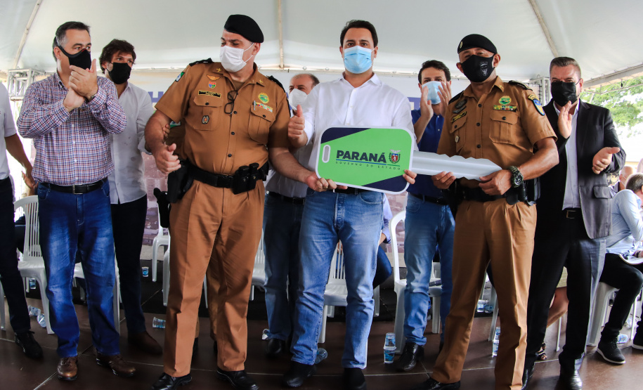 Governador Carlos Massa entrega 63 veículos para a 16ª Regional de Saúde, em Apucarana, para utilizar na Estratégia Saúde da Família. - Apucaran, 27/01/2022