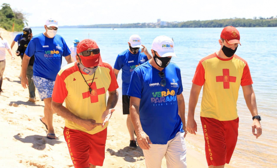 Em um mês de temporada, Praia de Santa Rosa, em Porto Rico, recebe 50 mil veranistas