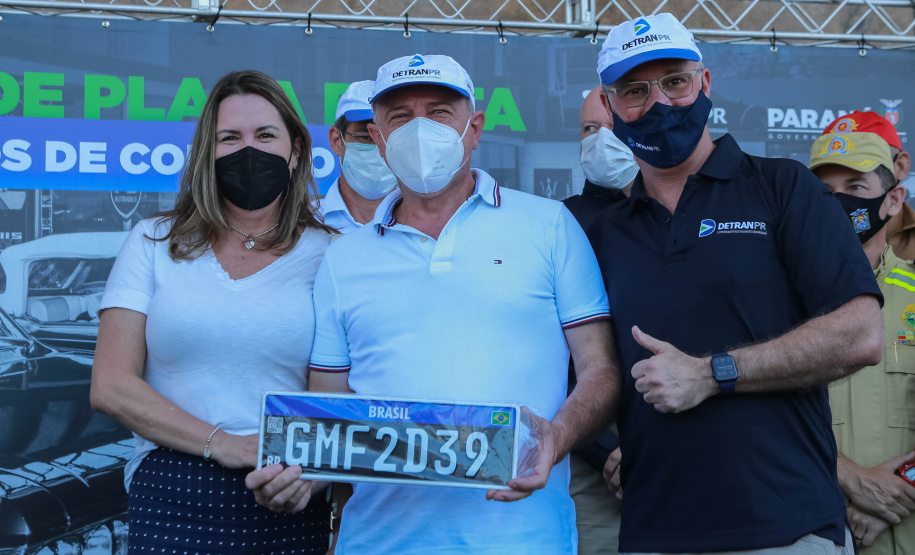 O Departamento de Trânsito do Paraná (Detran-PR), junto com a Federação Brasileira de Veículos Antigos (FBVA), realiza o evento de lançamento do novo modelo de placa preta para veículos de coleção - Curitiba, 22/01/2022