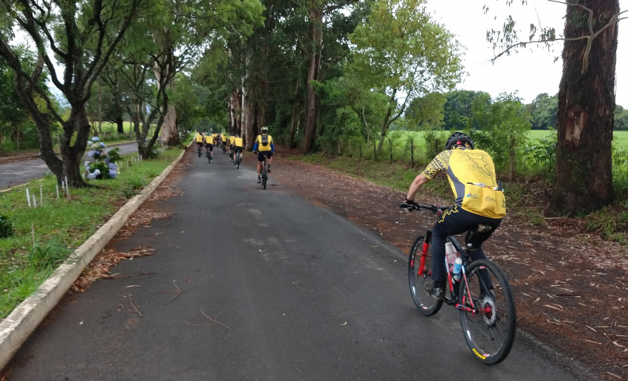Expedição percorre de bicicleta 651 quilômetros da Rota do Rosário, de Piraí do Sul a Arapoti