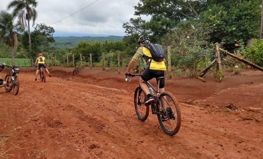 Expedição percorre de bicicleta 651 quilômetros da Rota do Rosário, de Piraí do Sul a Arapoti
