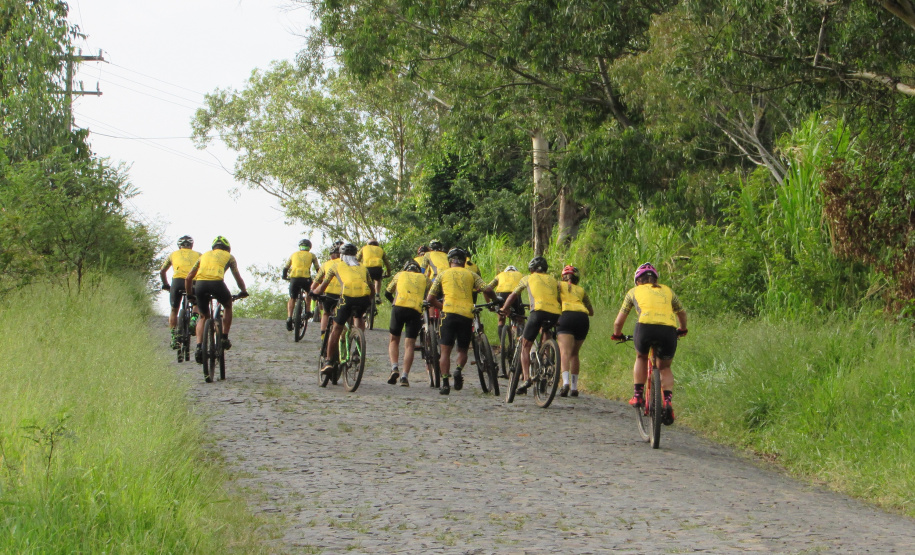 Expedição percorre de bicicleta 651 quilômetros da Rota do Rosário, de Piraí do Sul a Arapoti
