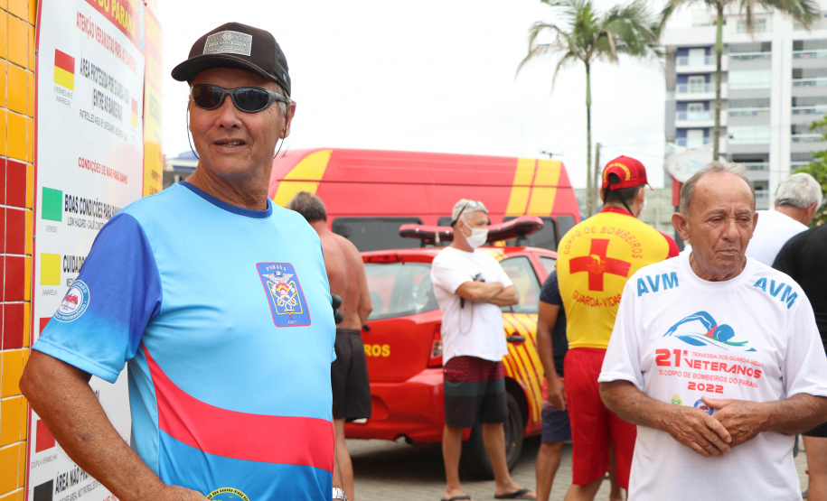21ª edição da Travessia dos Veteranos do Corpo de Bombeiros celebra tradição em Guaratuba