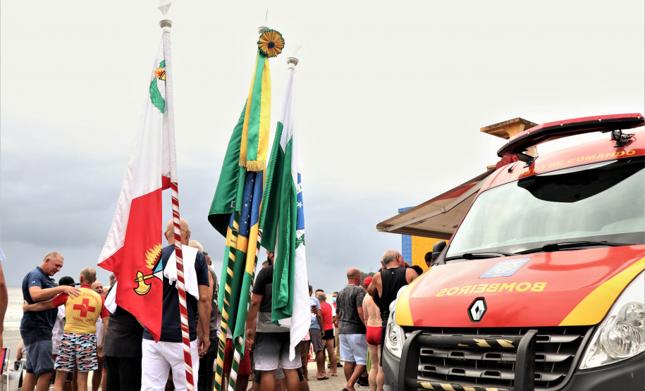 21ª edição da Travessia dos Veteranos do Corpo de Bombeiros celebra tradição em Guaratuba