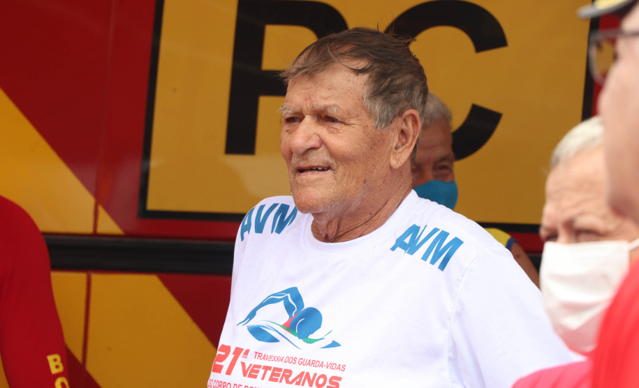 21ª edição da Travessia dos Veteranos do Corpo de Bombeiros celebra tradição em Guaratuba