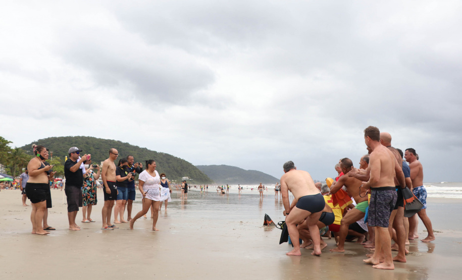21ª edição da Travessia dos Veteranos do Corpo de Bombeiros celebra tradição em Guaratuba