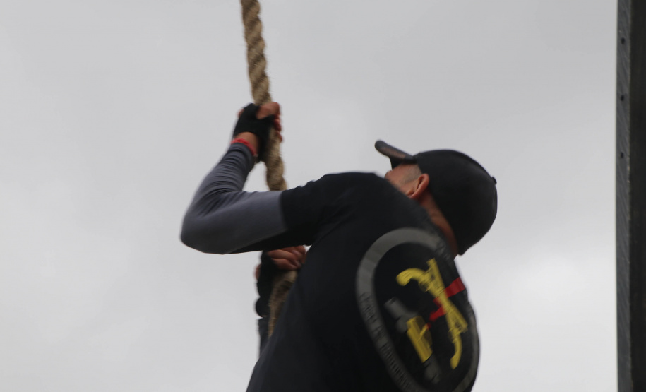 Esporte promove competição de crossfit no Litoral em prol da solidariedade e da vida saudável