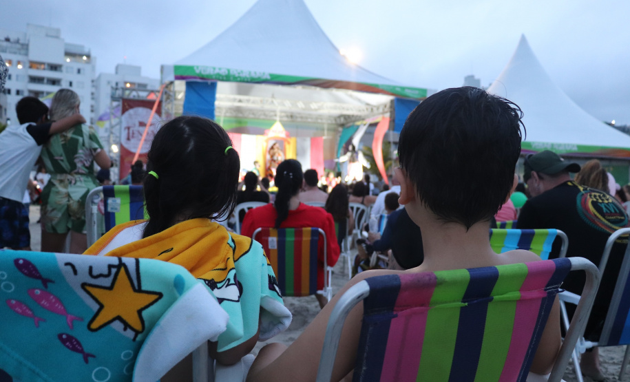 Esporte leva trupes circenses às praias do Litoral durante Verão Paraná