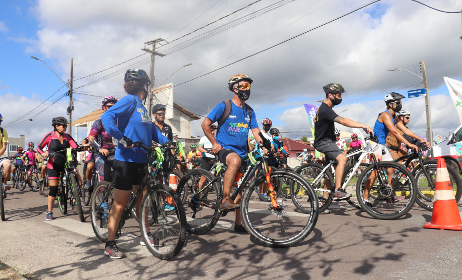 Pedala Paraná reune mais de 200 ciclistas de todo Paraná em desafio de 27 quilômetros, no litoral