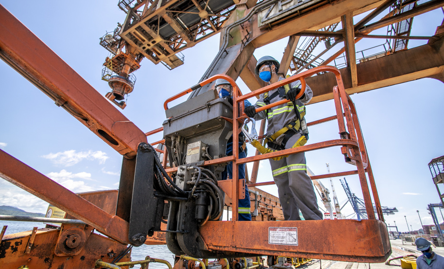 Portos do Paraná preparam corredor Leste para a demanda de exportação de grãos e farelos de 2022