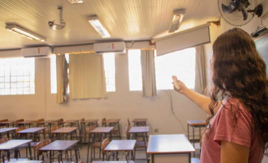 UEPG investe mais de R$ 340 mil em ar-condicionado na Central de Salas