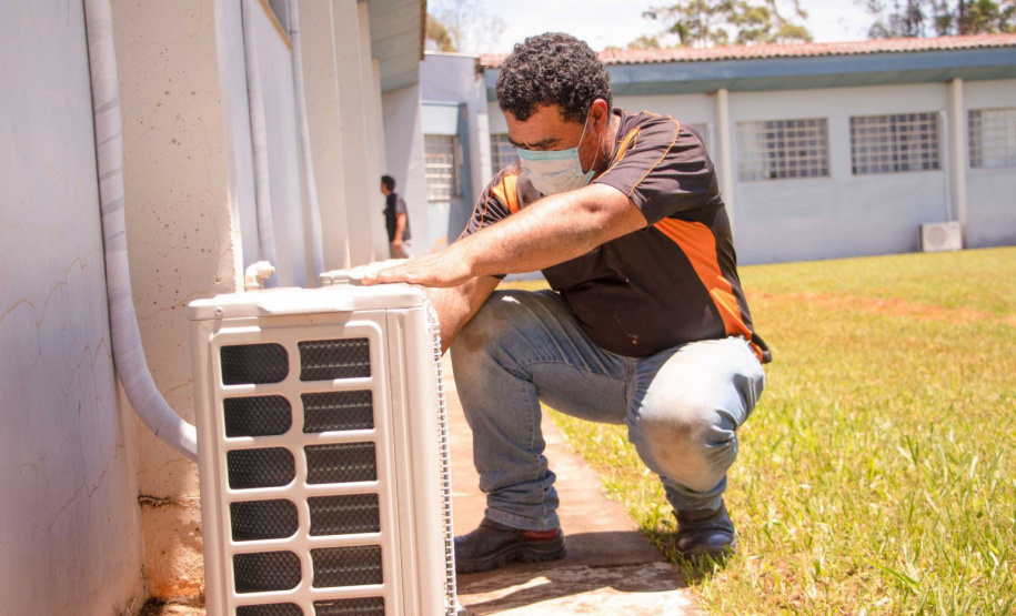 UEPG investe mais de R$ 340 mil em ar-condicionado na Central de Salas