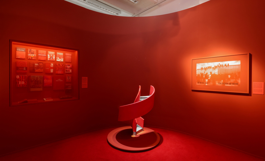 MON promove roda de leitura no programa Arte para Maiores