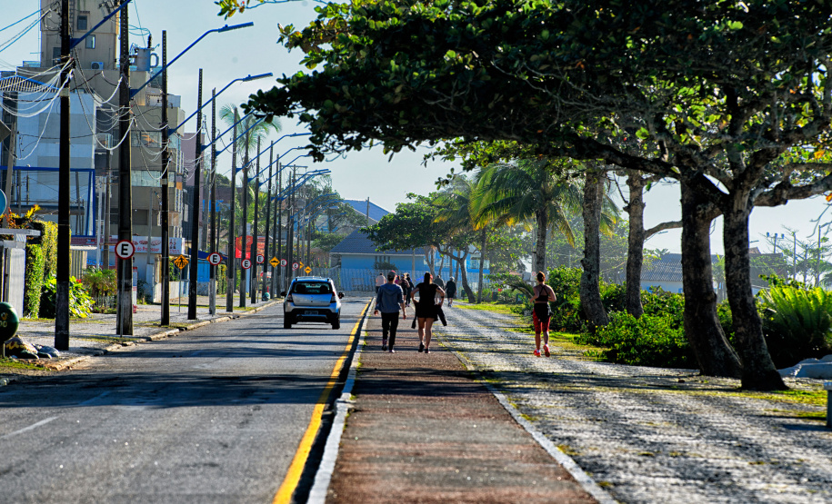 Paraná apresenta 61 pontos próprios para banhos e prática de esportes e cinco seguem impróprios