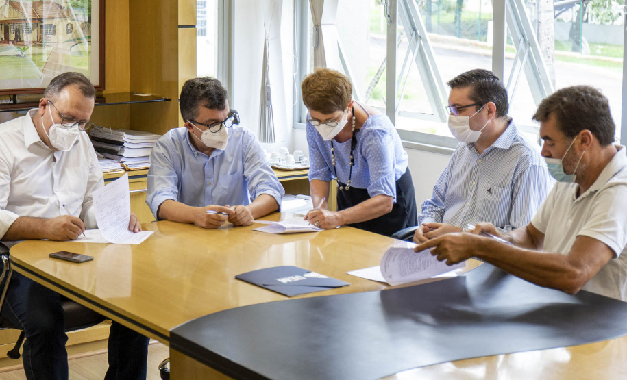 Futuro laboratório NB-3 da UEM poderá desenvolver vacinas anti-Covid