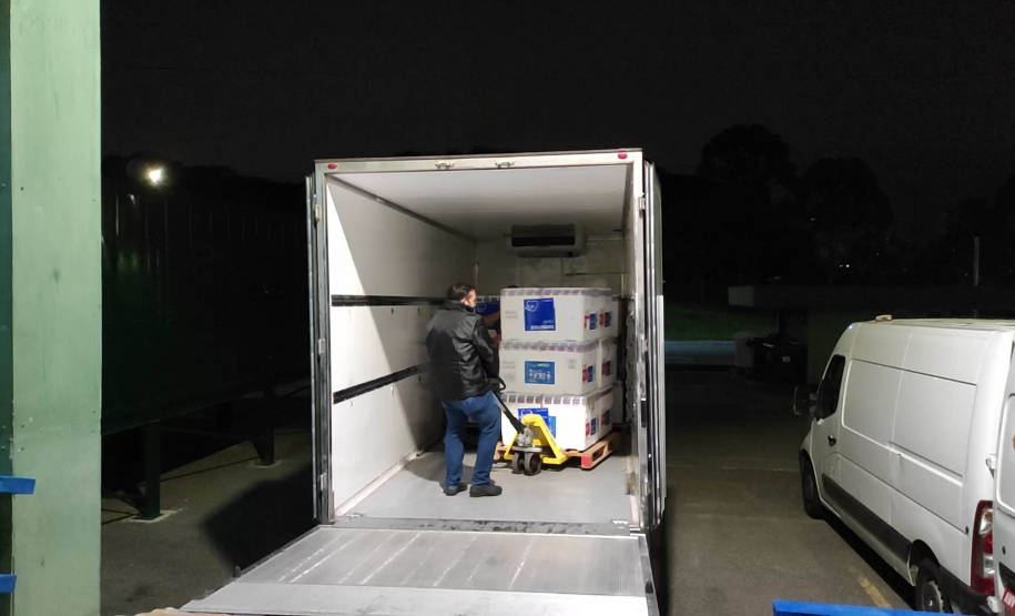 Vacinas pediátricas chegam ao Paraná e serão distribuídas nesta quarta-feira