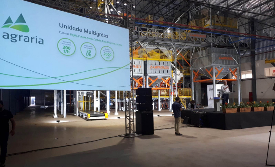 A Cooperativa Agrária, de Entre Rios, distrito de Guarapuava, inaugurou nesta quinta-feira (06), uma das mais modernas unidades de multigrãos do País. - Entre Rios, 06/01/2022