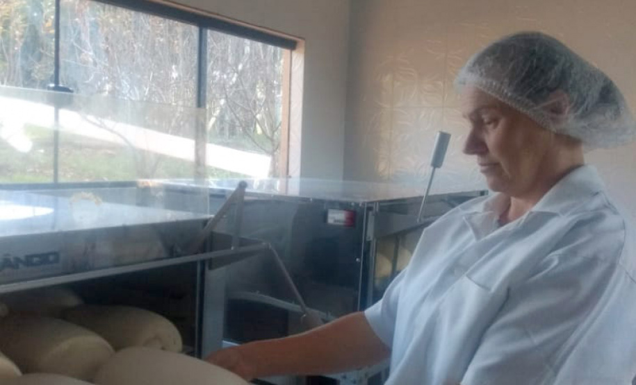 Famílias beneficiadas pelo Renda Agricultor Familiar têm suas histórias narradas em revista