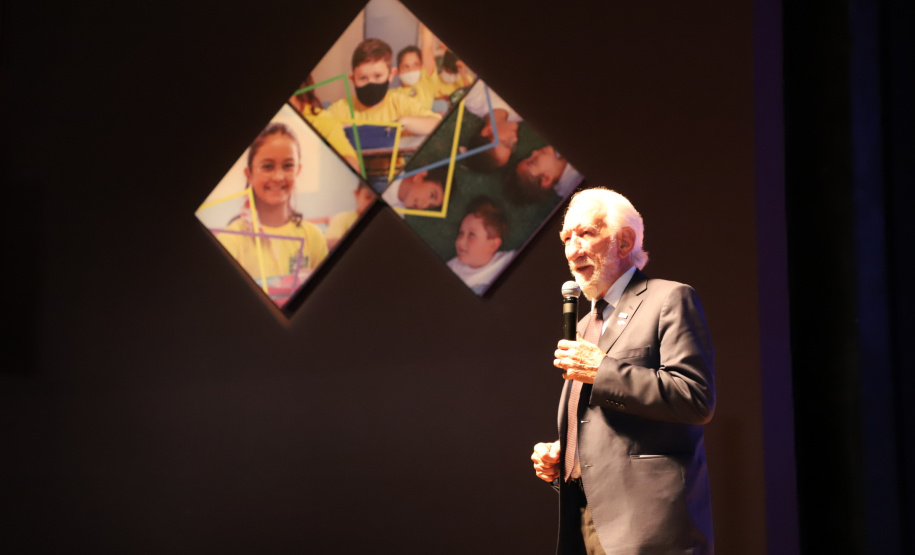 Governo reafirma compromisso com a Educação em evento com gestores de escolas municipais do Estado
