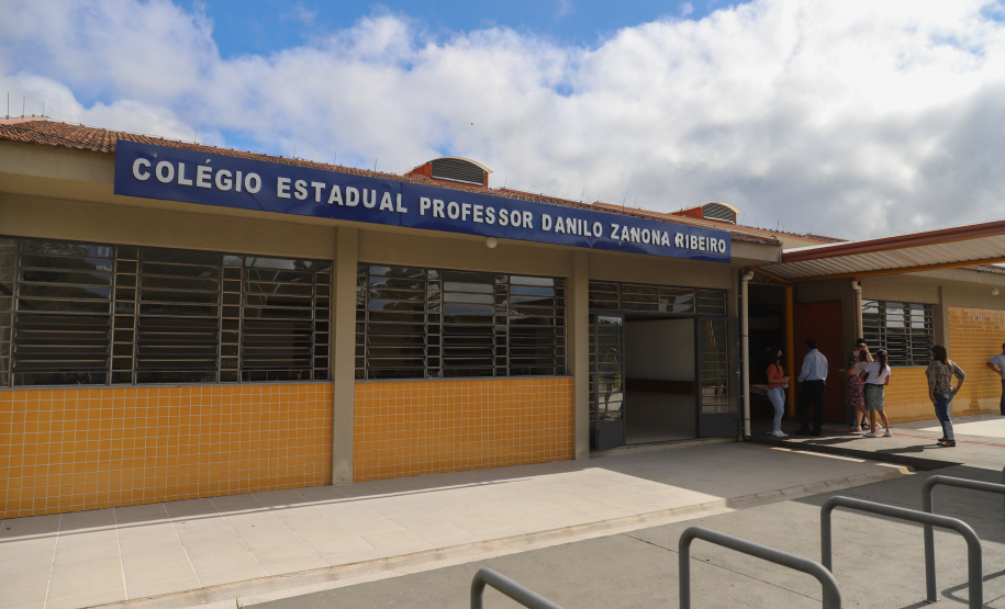 Colégio Estadual Professor Danilo Zanona Ribeiro