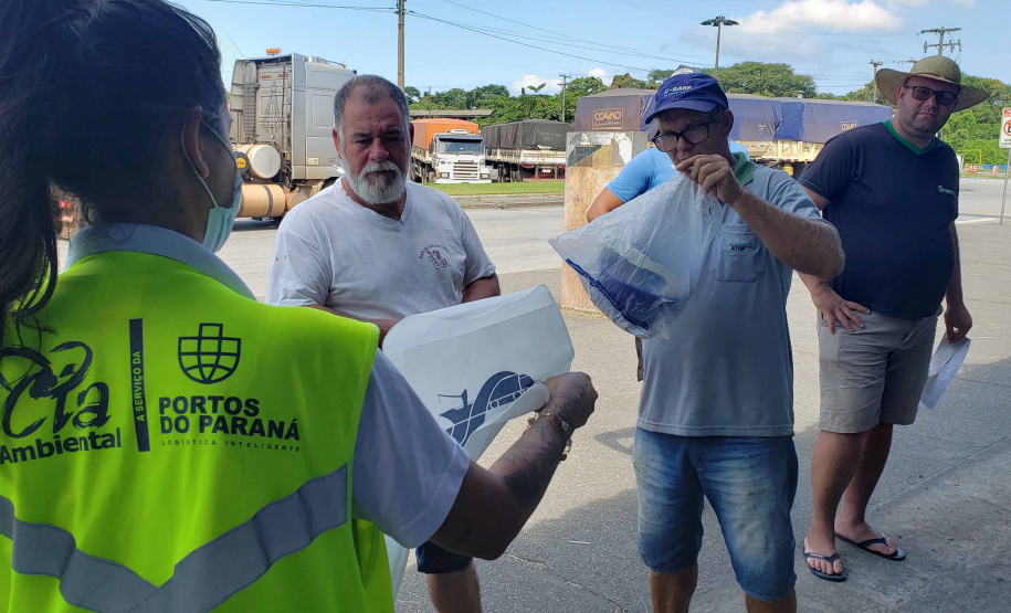 monitoramento de fumaça preta e orientação sobre destinação de resíduos executado no Pátio de Triagem de Paranaguá.