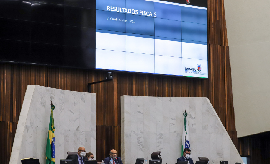 O secretário da Fazenda, Renê Garcia Junior, faz prestação das contas do Estado nesta terça-feira, em audiência pública na Assembleia Legislativa.
