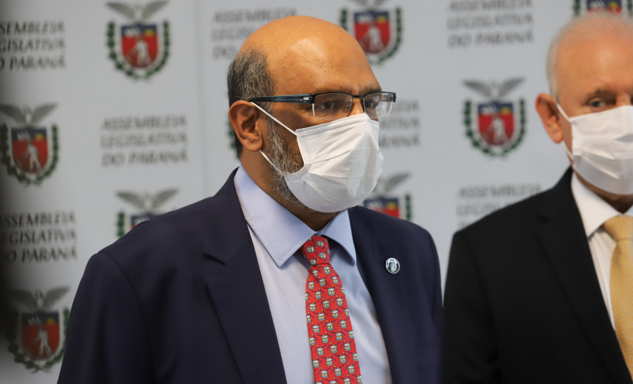 O secretário da Fazenda, Renê Garcia Junior, faz prestação das contas do Estado nesta terça-feira, em audiência pública na Assembleia Legislativa.