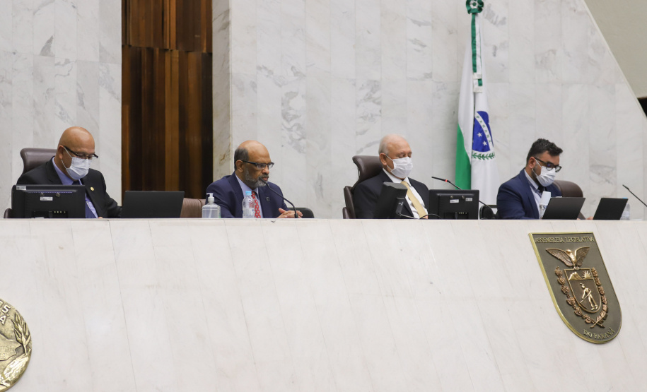 O secretário da Fazenda, Renê Garcia Junior, faz prestação das contas do Estado nesta terça-feira, em audiência pública na Assembleia Legislativa.