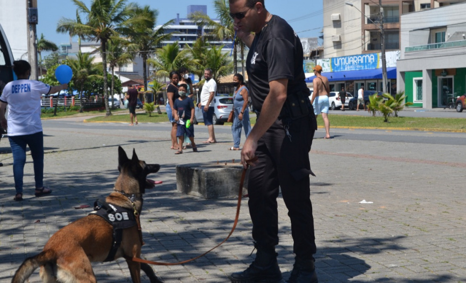 Deppen faz exposição de atividades e equipamentos do sistema prisional no litoral do Estado
