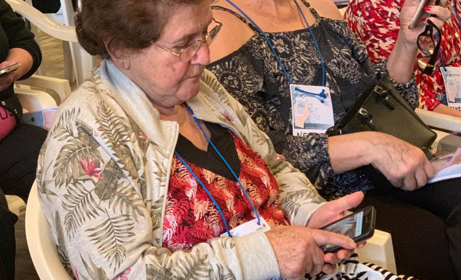 Procon-PR realiza pesquisa para saber qual a percepção dos consumidores sobre planos de telefonia celular