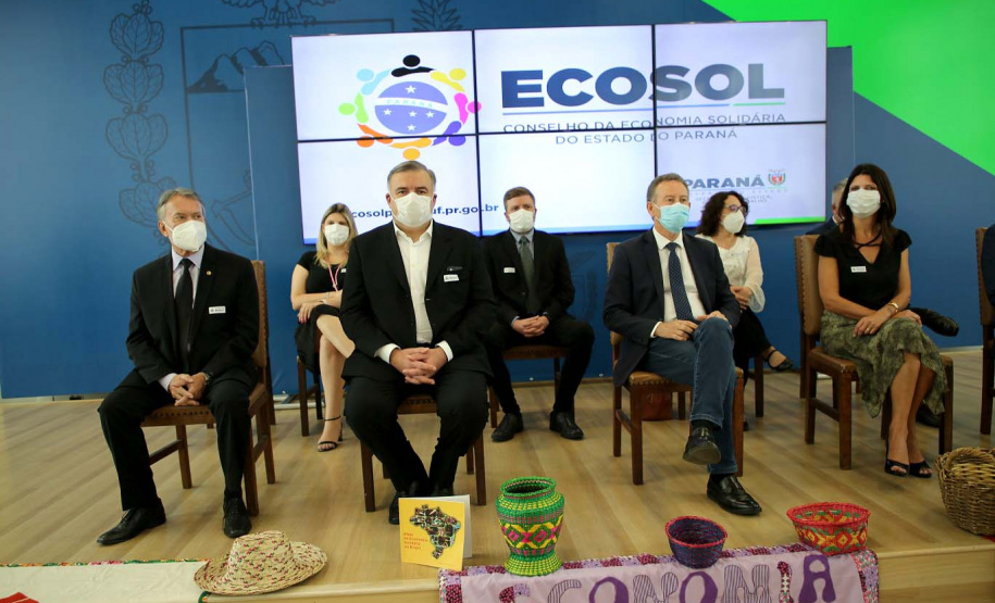 Secretaria de Justiça, Família e Trabalho cria Conselho Estadual de Economia Solidária e empossa seus primeiros membros
