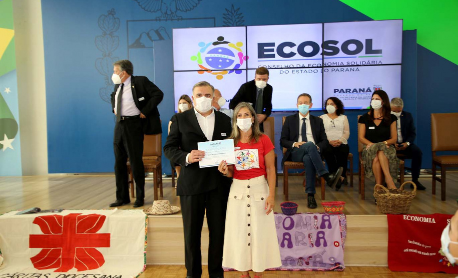 Secretaria de Justiça, Família e Trabalho cria Conselho Estadual de Economia Solidária e empossa seus primeiros membros