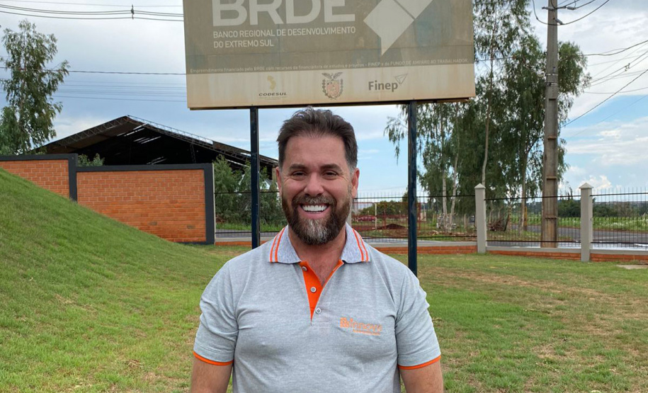 BRDE incentiva projeto de inovação em indústria agrotecnológica de Foz para controle de pragas no campo